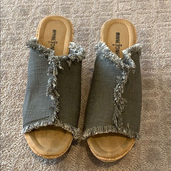 minnetonka york wedge